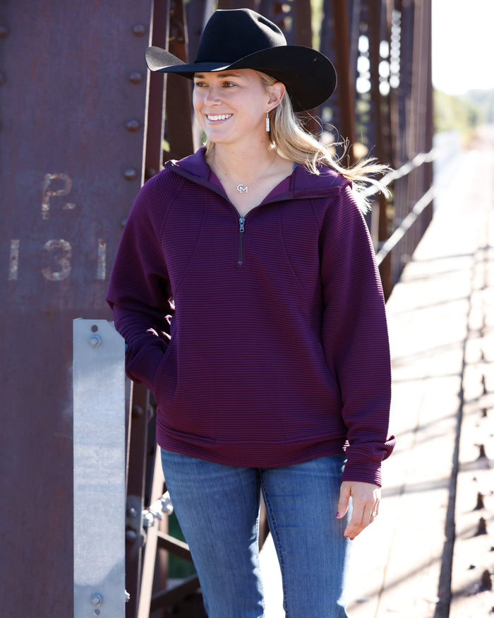 Cinch Women's Purple 1/4 Zip Knit Pullover MAK7925001