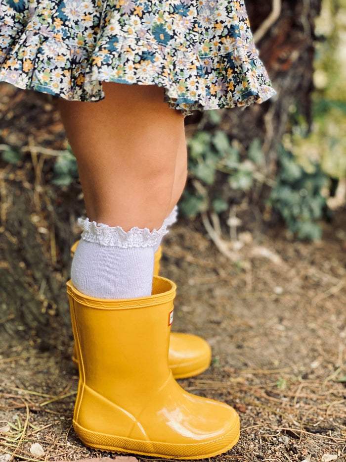 Lace Top Knee High Socks - White - Wee Bee Baby Boutique