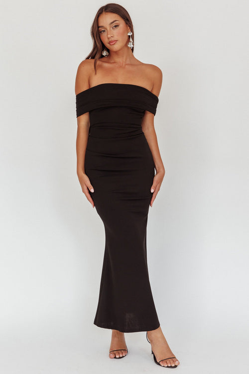 Dancing Queens Bow Back Maxi Dress Black