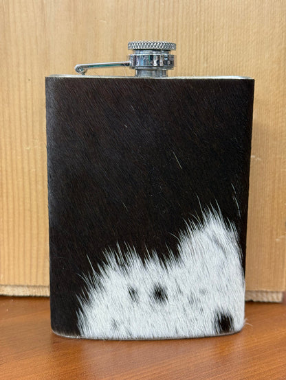 Myra Bag Mountain Trail Cowhide Flask 8oz S-8476
