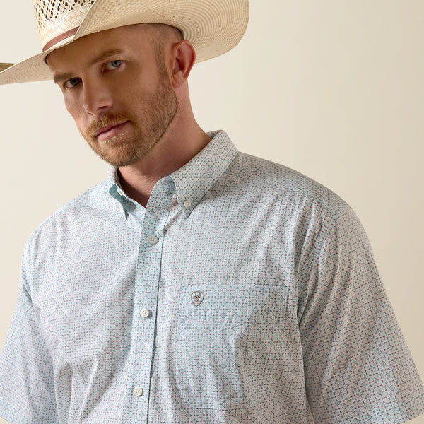 Ariat Men's White Geo Print Wrinkle Free Classic Fit Button Short Sleeve Western Shirt 10073700