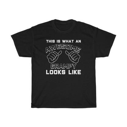 Best Grampy Gifts: "This Is What An Awesome Grampy Looks Like" Grandpa Father's Day Mens T-Shirt