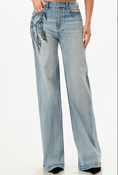 Grace in LA Harmony Fit Women's Dream Catcher Feather Embroidered Wide Leg Jeans HLG9614