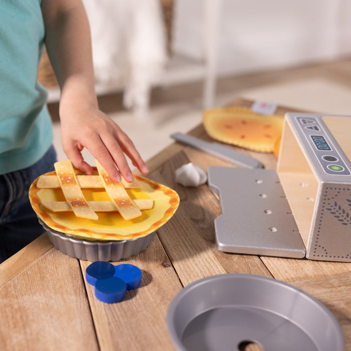 Make & Bake Pies Play Set - Wee Bee Baby Boutique