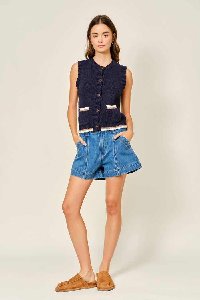 MID RISE FLARE DENIM SHORTS