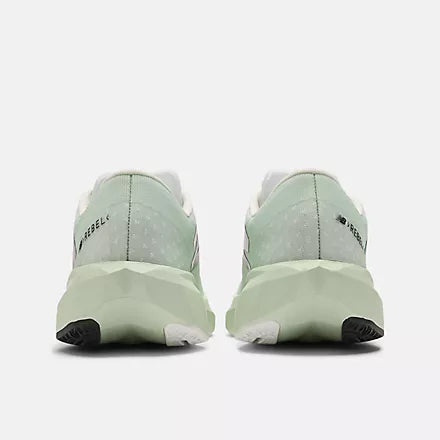 New Balance Women's FuelCell Rebel v4 - Clay Ash/White/Black