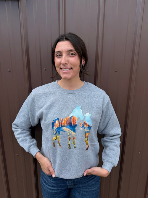 Outback Trading Co Women's Heather Grey 'Mountain Silhouette' Graphic Crew Sweatshirt 40381-HGY