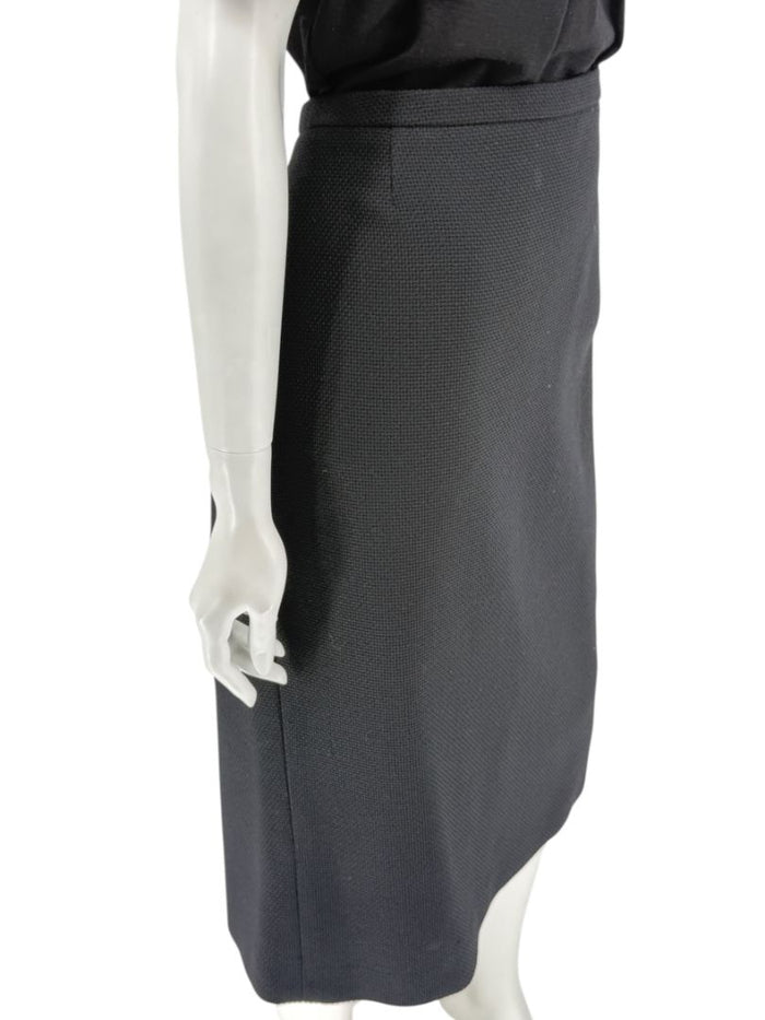 Rena Lange Black Wool Skirt with Contrast Pleated Back Panel – Size 12 (DE 42)
