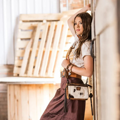 STS Ranchwear Guadalupe Cowhide Lily Genuine Leather Crossbody Purse STS35752