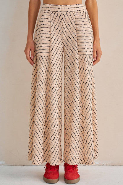 TEXTURED STRIPE WIDE LEG PANTS